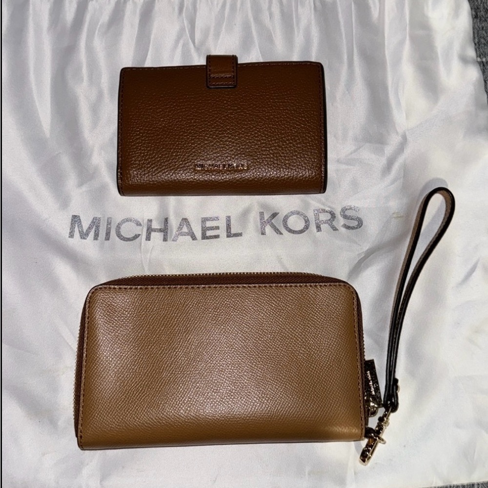 Michael Kors Bundle - Picture 3 of 12